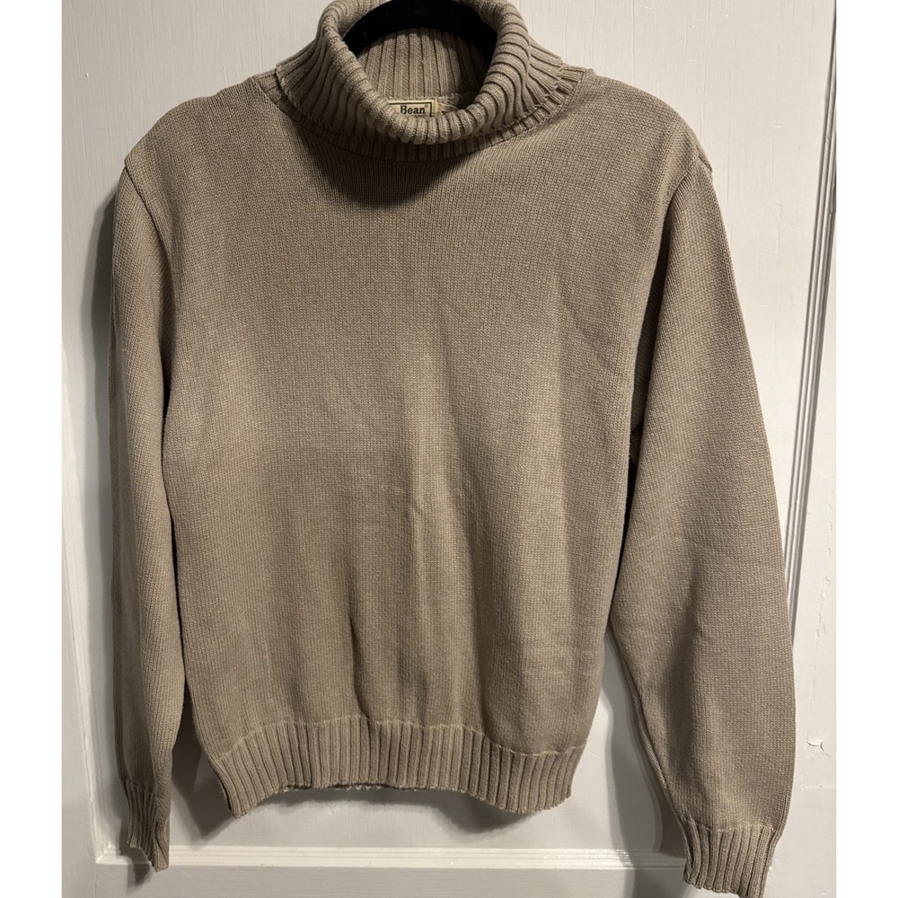 Vintage L.L. Bean Women's Medium Turtleneck Sweater  Freeport Maine  Tan Preppy